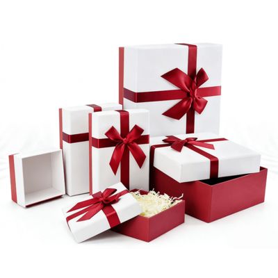 Caixa Rígida de Presente de Luxo Personalizada de Fábrica com Tampa, Papelão Revestido com Laminação Fosca, Relevo e Estampagem para Embalagem de Presente