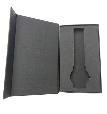 Encomenda personalizada aceita Caixa de fechamento magnético de papelão Design dobrável preto fosco