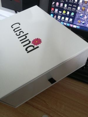 Caixa deslizante de papel de folha de ouro de estampagem a quente Caixa de embalagem de cartão personalizado vermelho