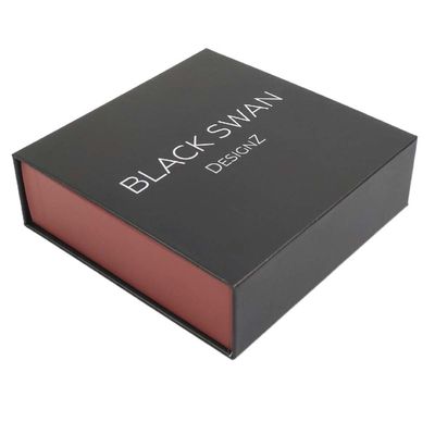 Amostra Dongguan Luxury Leather Pet Dog Cat Collar Leashes Custom Gift Box Embalagem