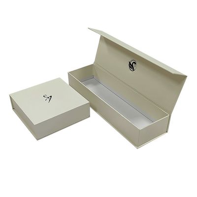 Pulseira, Brinco, Colar, Coletânea de jóias, Caixa com 1000g de cartão e acabamento em papel quente