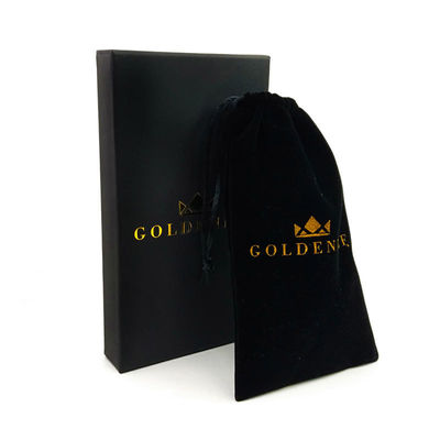 Caixa de gaveta rígida preta elegante com logotipo personalizado em folha de ouro e revestimento de veludo macio