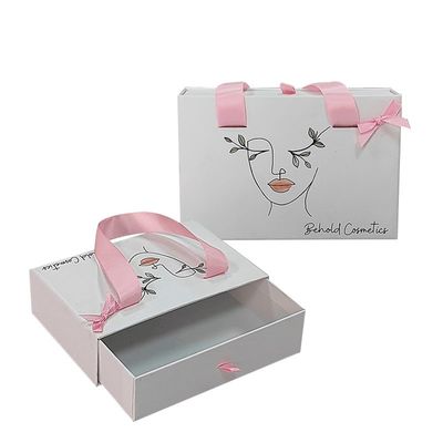 Caixa de presente em papel de arte Caixa de presentes para mulheres Compras Embalagens de roupas Aceitável ODM OEM