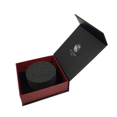 Logotipo personalizado Caixa de presente preta de luxo com fecho magnético feita de materiais reciclados