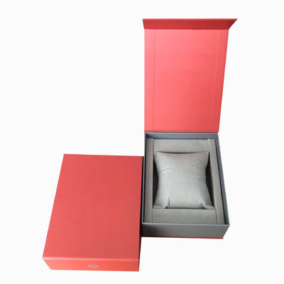 Encomenda personalizada aceita Caixa magnética de flaps para embalagens de roupas de cartão dobrável