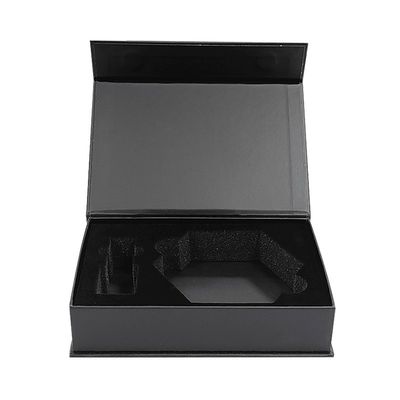 Custom Black Matte Estampado Logotipo de Ouro Magnético Prêmio de jóias Caixa de Papel com Inserto de espuma
