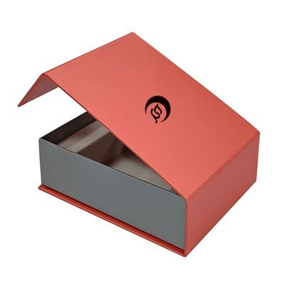 Caixa-presente magnética em forma de livro vermelho com flip top e captura magnética