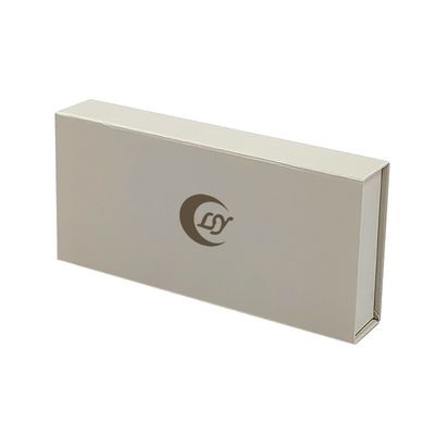 Caixa de Embalagem Magnética Branca Estilizada revestida com UV Caixa de Presente Flip Magnética para Adesivos
