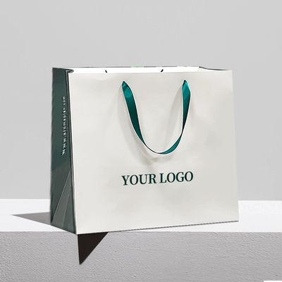 Sacos de papel kraft biodegradáveis com alças