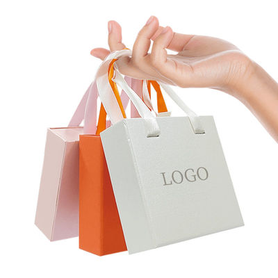 Custom Small Luxury Black Cardboard Paper Box Fashion Jewelry Gift Drawer Slide Packaging Box com o seu próprio logotipo