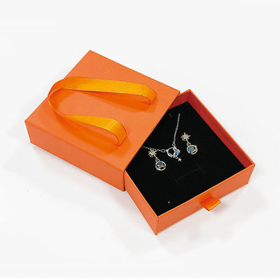 Custom Small Luxury Black Cardboard Paper Box Fashion Jewelry Gift Drawer Slide Packaging Box com o seu próprio logotipo