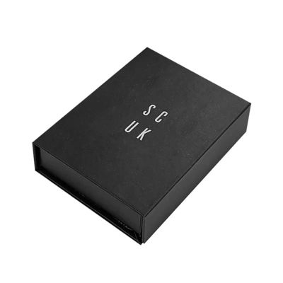 Logotipo personalizado relógio inteligente de cartão preto de luxo caixa de embalagem de presente magnética relógio único com revestimento de espuma