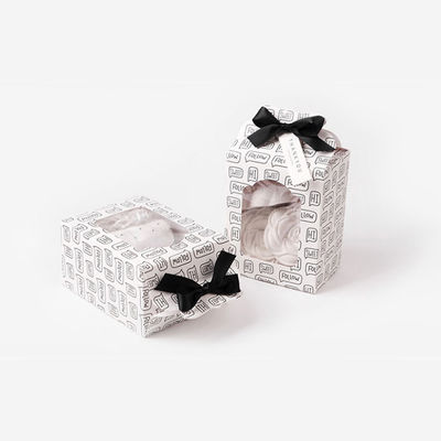 Brinquedos personalizados Cosméticos Roupas Cartão Display Transparente Caixa de embalagem de boneca personalizada com janela de PVC transparente