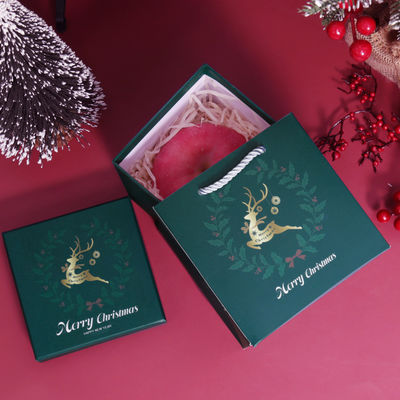 Luxury Custom Christmas Style Eco-friendly Gift Packaging Cardboard Red Top Cover Christmas Ribbon Gift Box Set (Pacote de presente ecológico de Natal em papelão vermelho)