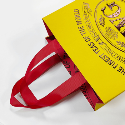 Saco de café de papel kraft durável e ecológico com impressão personalizada de fábrica para uma xícara, duas xícaras, quatro xícaras para viagem