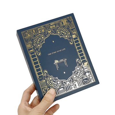 Embalagem de caixa de presente em forma de livro de luxo com impressão personalizada para velas de marca Solução de presente premium para casamentos e feriados