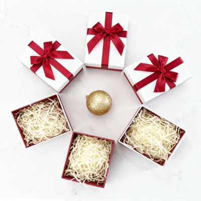 Caixa Rígida de Presente de Luxo Personalizada de Fábrica com Tampa, Papelão Revestido com Laminação Fosca, Relevo e Estampagem para Embalagem de Presente