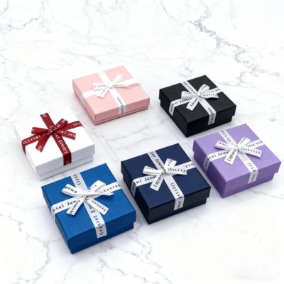 Embalagem de Joias Personalizada com Laço de Fita Inglês Caixa Quadrada Céu e Terra Tampa de Cartão Elegante Para Brincos Anéis Caixas