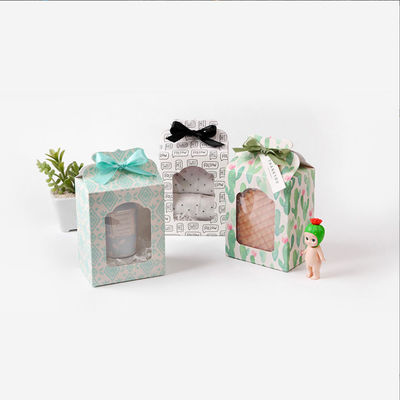 Brinquedos personalizados Cosméticos Roupas Cartão Display Transparente Caixa de embalagem de boneca personalizada com janela de PVC transparente